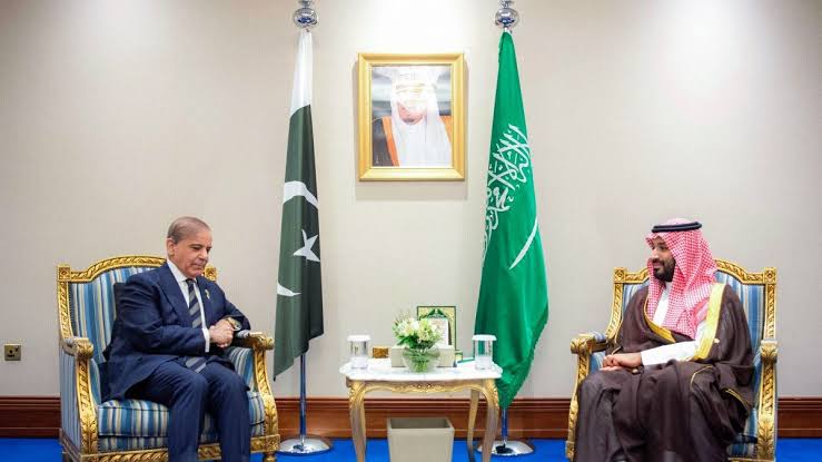 Pakistan extends nuclear umbrella to KSA
