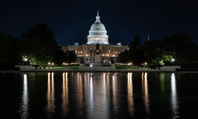 US govt enters shutdown as Congress fails to reach funding deal