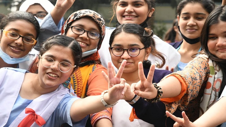 এইচএসসি ও সমম‍ান পরীক্ষার ফল প্রকাশ