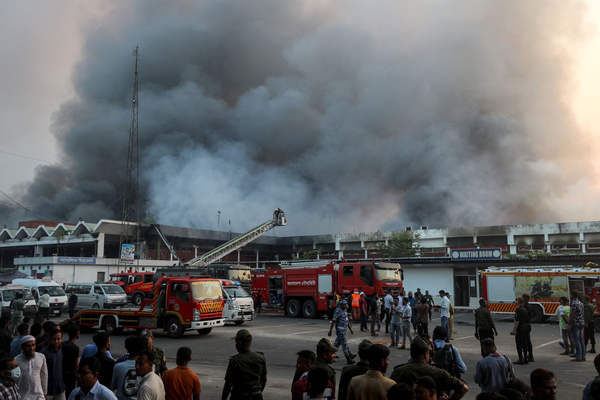 Passengers suffer as fire hits HSIA