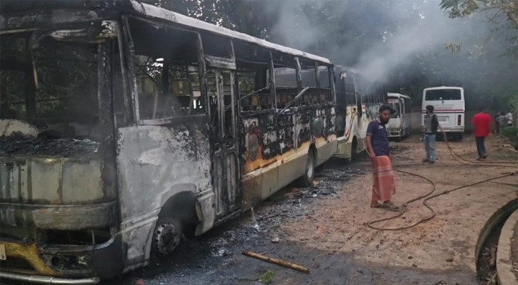  ড্যাফোডিল ও সিটি ইউনিভার্সিটির শিক্ষার্থীদের সংঘর্ষ, অগ্নিসংযোগ
