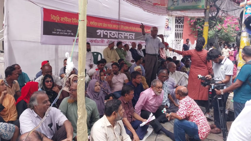 Workers protest leasing of New Mooring Terminal to foreign company