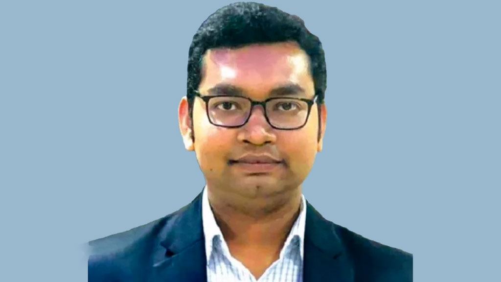 ২৮ কোটি টাকা কর প্রত্যর্পণ করায় কর্মকর্তার সাজা