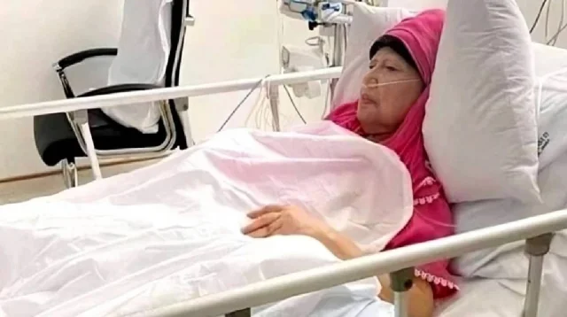 Govt urges nationwide special prayers for Khaleda Zia on Friday