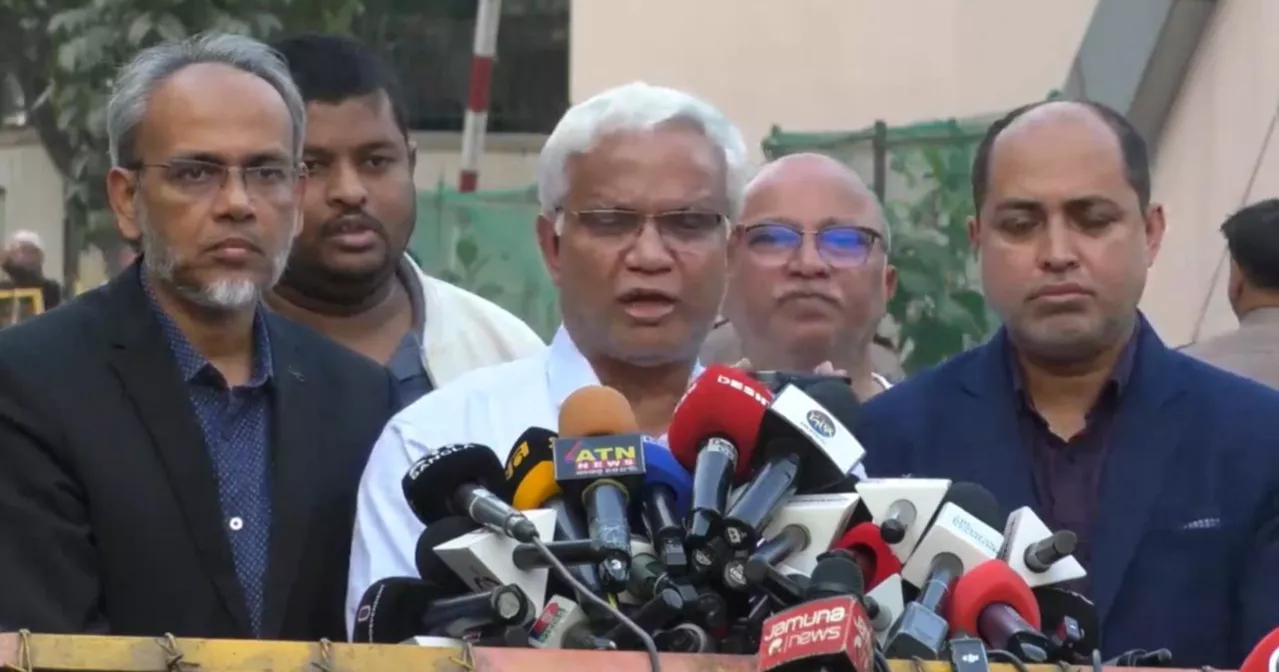 Khaleda not yet fit to fly abroad: doctors