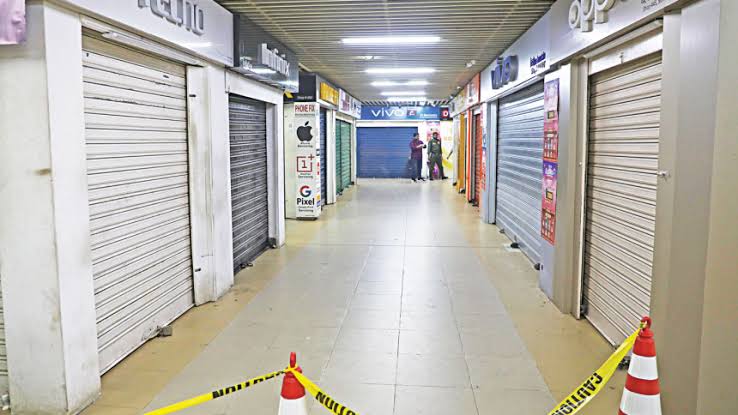 Mobile phone traders announce indefinite shutdown, call to besiege BTRC