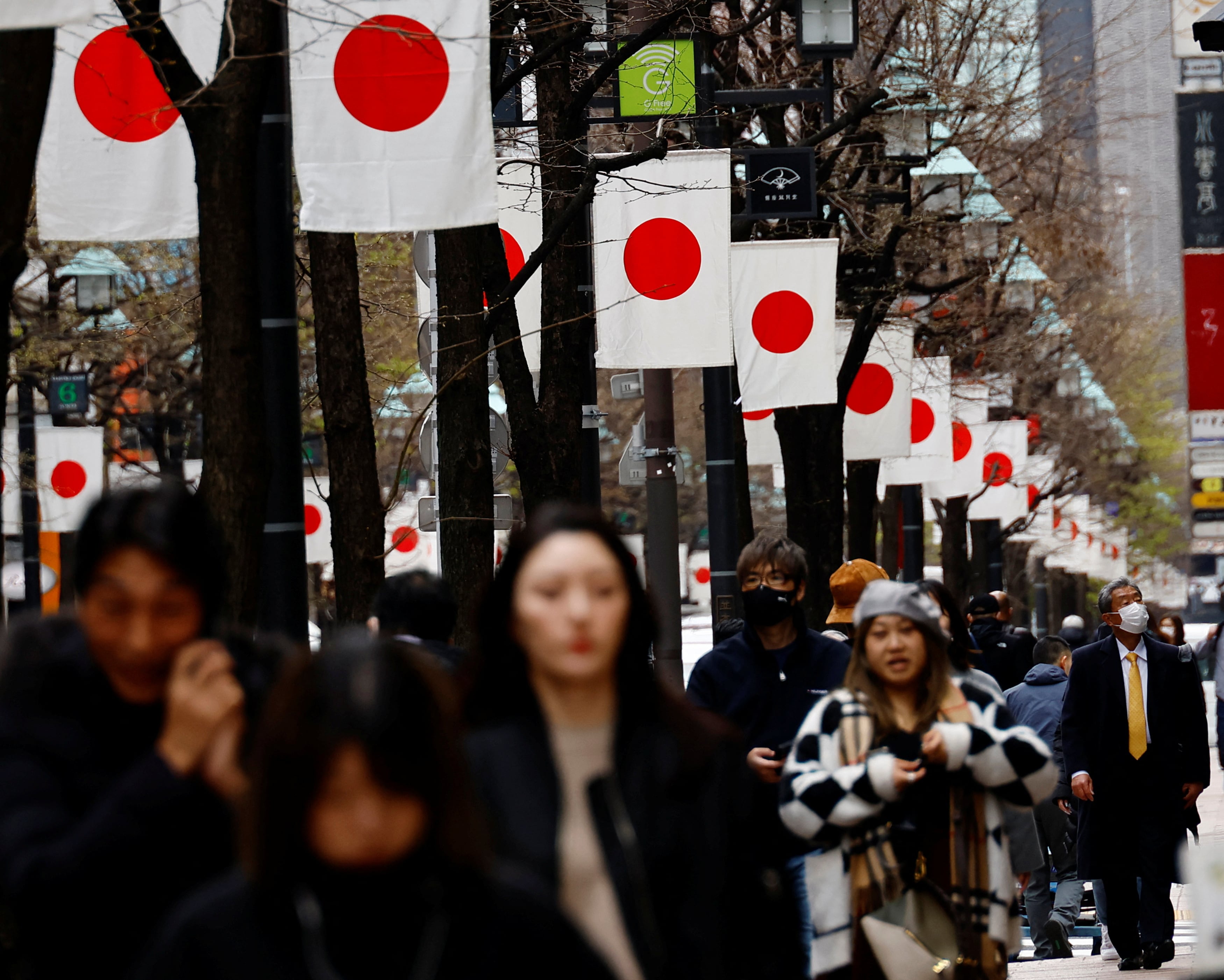 Japan business mood hits 4-year high