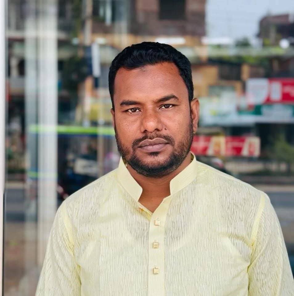 মাগুরায় আওয়ামী লীগ নেতার এপিএস মিরাজ গ্রেফতার