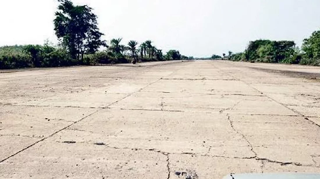 বাংলাদেশের তিন পাশে ৫টি বিমানঘাঁটি সচল করছে ভারত