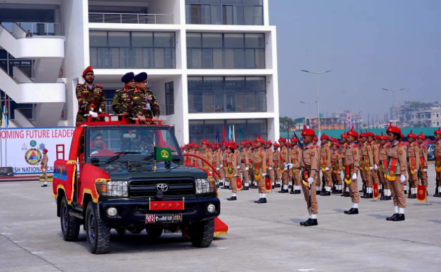 Army chief reviews BNCC central camp closing parade in Savar