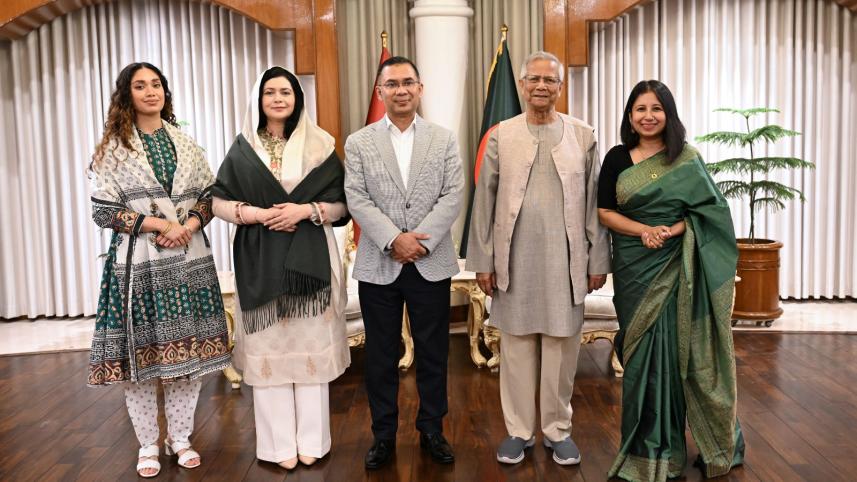 Tarique, family meet CA at Jamuna