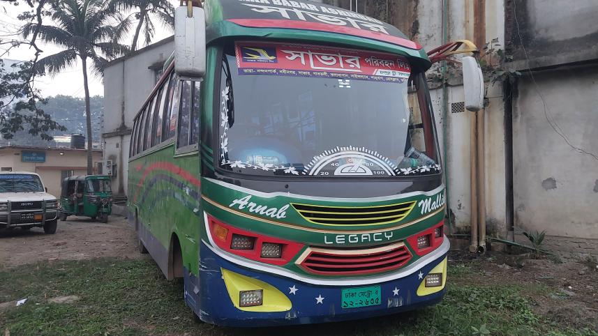 Driver, two assistants held over gang rape in moving bus