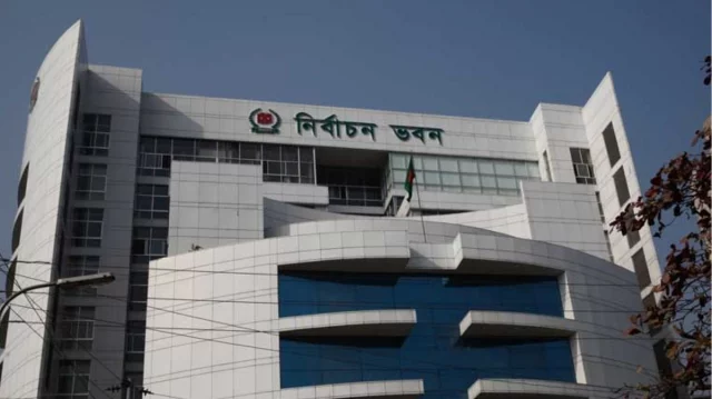 জাতীয় নির্বাচনের দ্বিতীয় রোডম্যাপ প্রকাশ করেছে নির্বাচন কমিশন