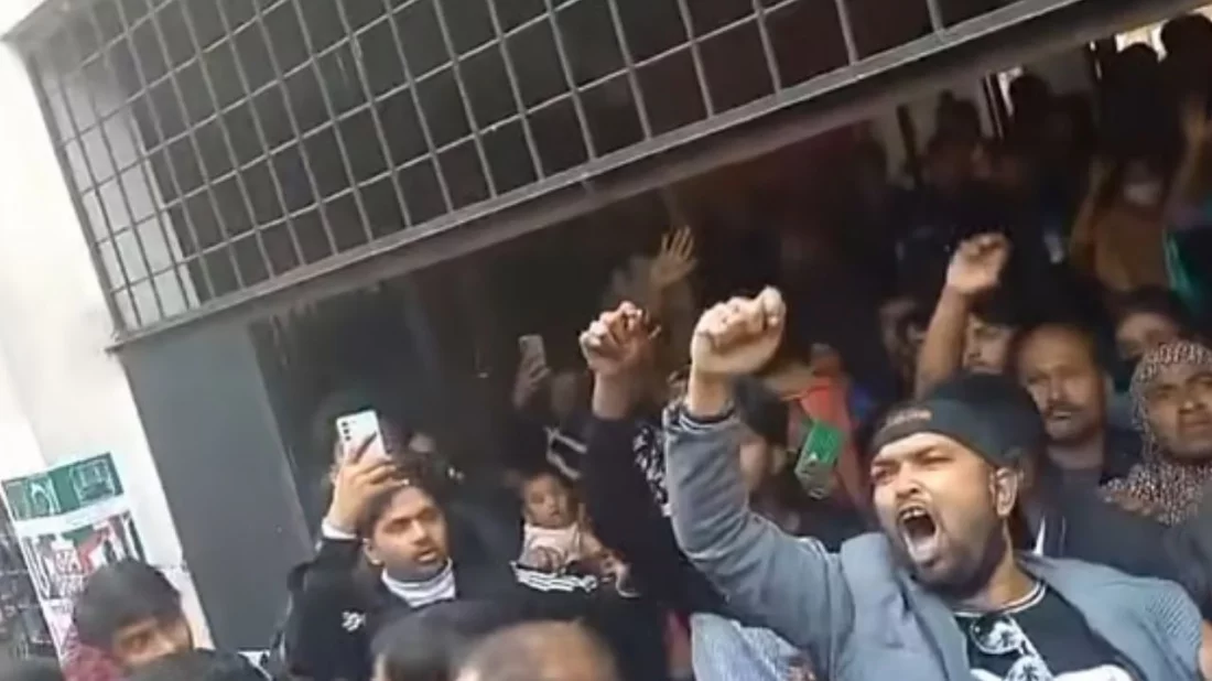 আদালত চত্বরে ‘জয় বাংলা’ স্লোগান, গ্রেপ্তার ৫