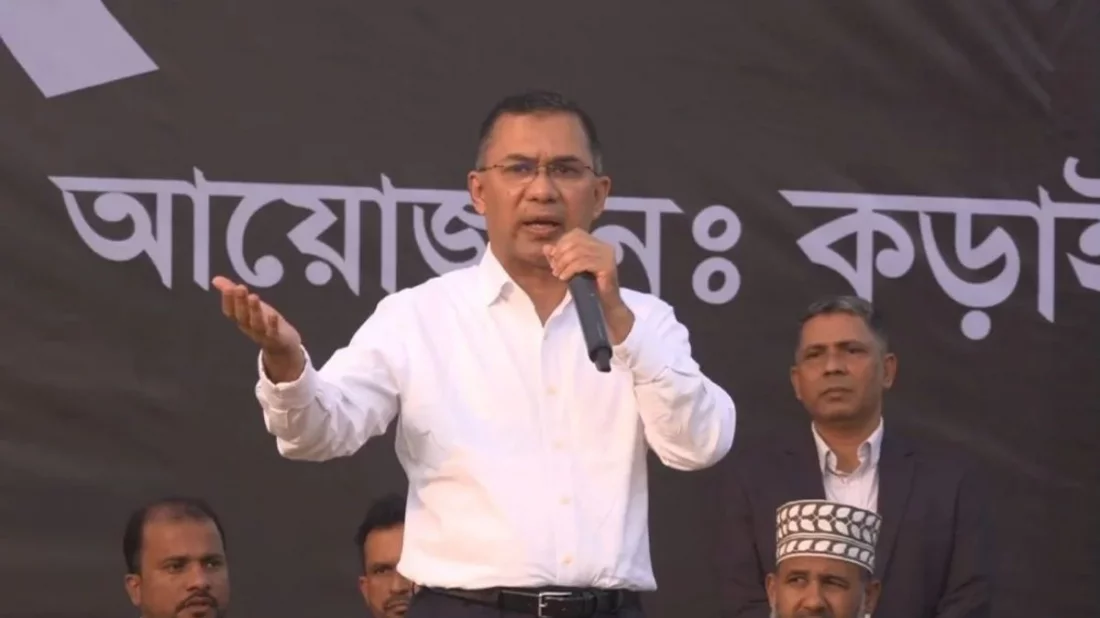 খুলনার জনসভা মঞ্চে তারেক রহমান
