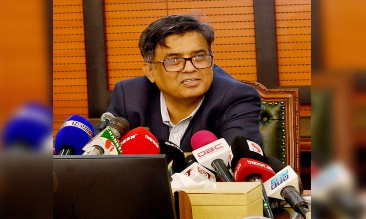 Govt will hand over power to elected officials soon after election: Press Secy