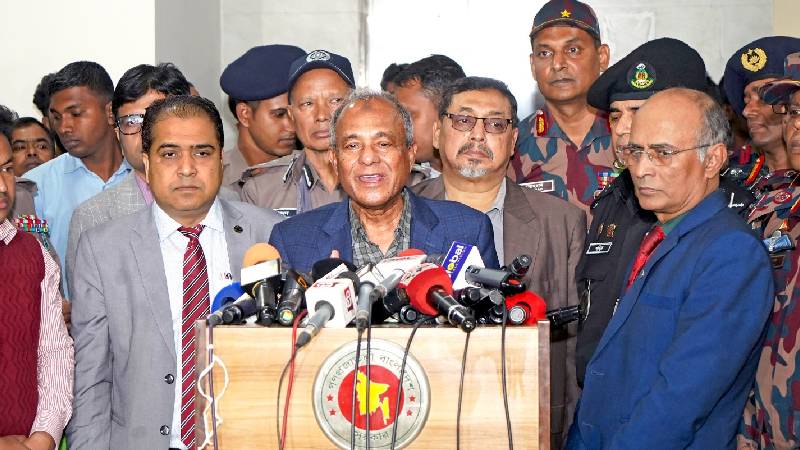 নির্বাচনে আইনশৃঙ্খলার প্রশ্নে কোনো আপস নয়: স্বরাষ্ট্র উপদেষ্টা