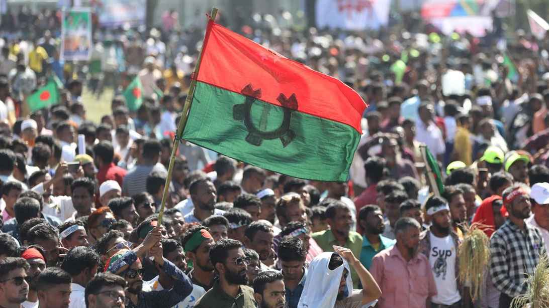 বিদ্রোহীদের চাপে বিএনপি: হাতছাড়া হতে পারে বেশ কিছু আসন, শরিকরাও চ্যালেঞ্জের মুখে