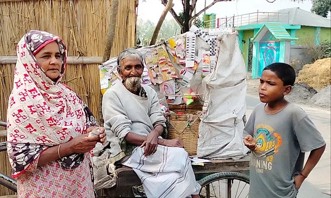 লেইস ফিতাঃ নারীর বিলুপ্তপ্রায় শখের দোকান