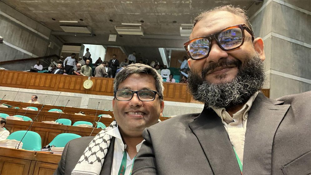 Barrister Arman complained about the lack of ablution water in the parliament mosque
