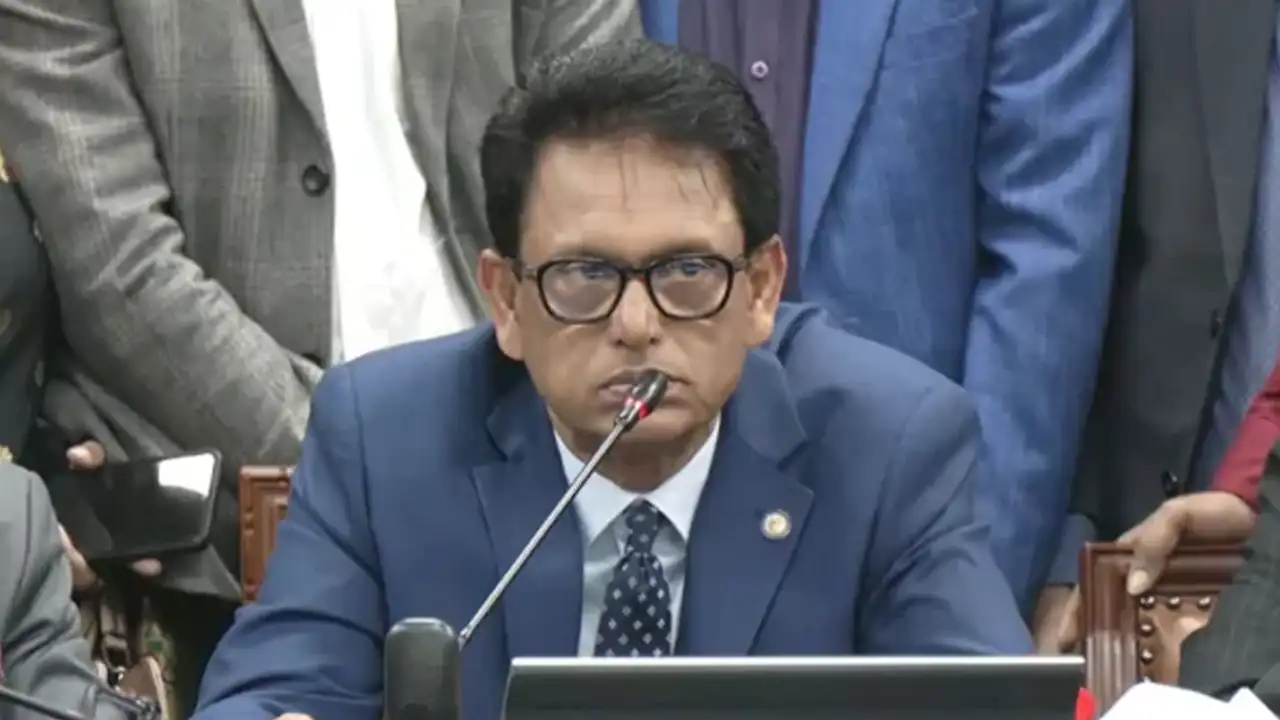 Whether classes will be online or offline, final decision on Thursday: Education Minister