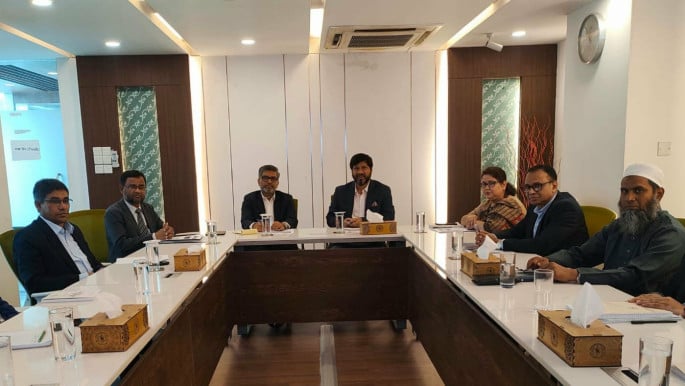 BSEC holds meeting with PM’s special assistant Tanvir Ghani