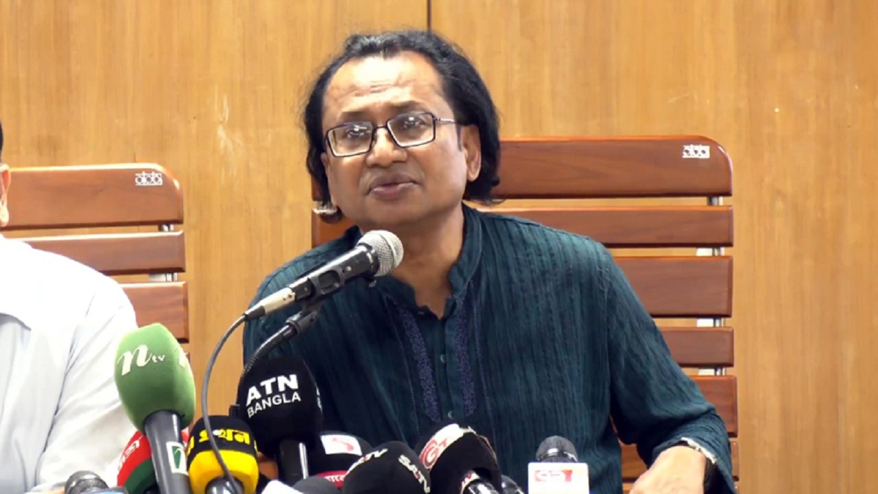 দুই মাসে ৭৩ হাজার কোটি টাকা ব্যাংক ঋণ নিয়েছে সরকার: তথ্য উপদেষ্টা