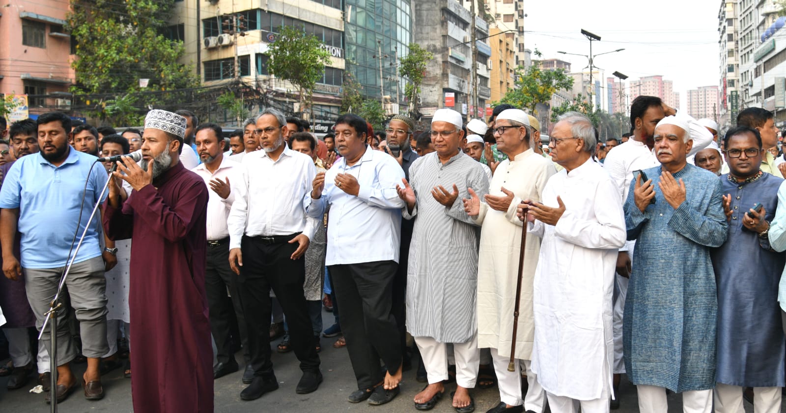 নয়াপল্টনে ডা: কুদ্দুসের জানাজা সম্পন্ন