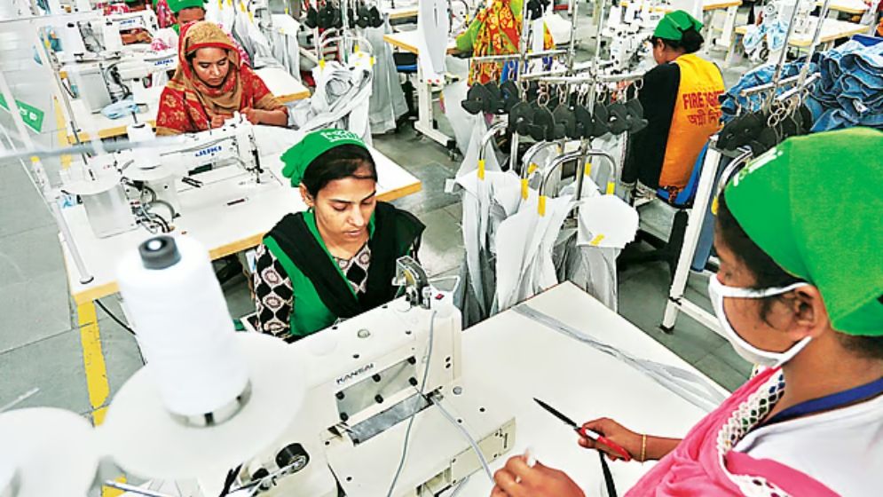 Nearly 400 garment factories have closed in the last 3 years: BGMEA