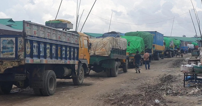 নোয়াখালী-হাতিয়া রুটে ফেরি চলাচল আবার বন্ধ