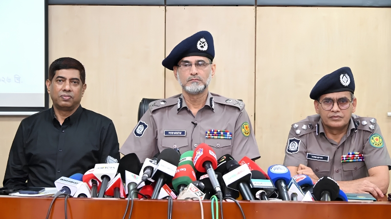 দুই দিনে ১৫২ চাঁদাবাজ গ্রেপ্তার: ডিএমপি কমিশনার