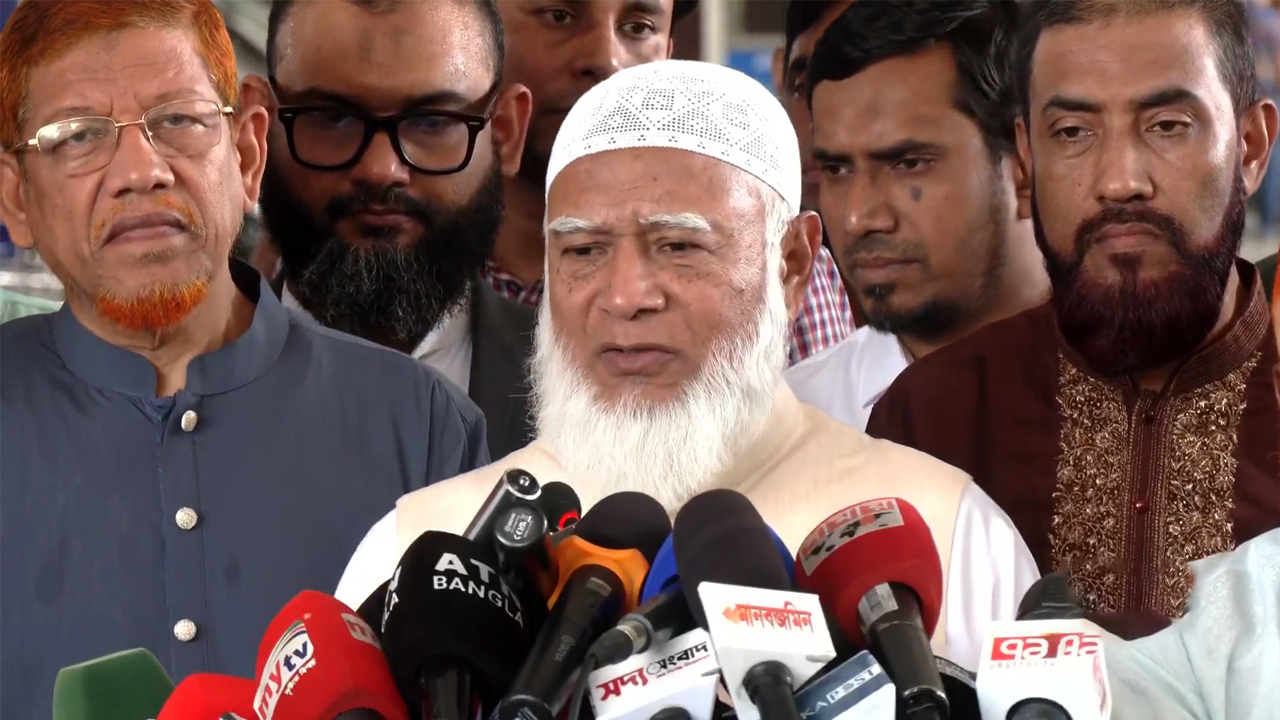 We will not sit silently if the country suffers damage: Jamaat Amir