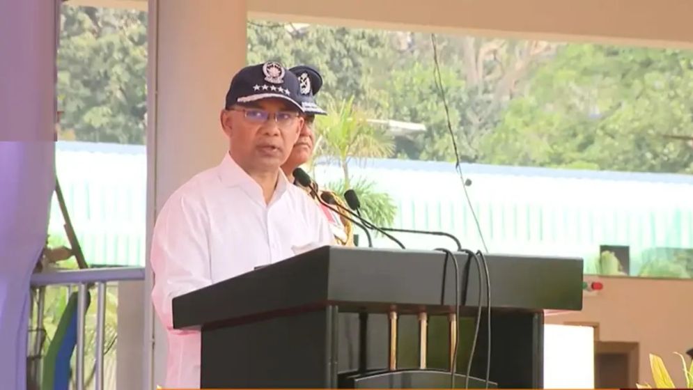 No fascism should stain the police with blood: Prime Minister