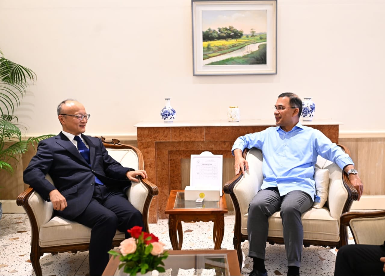 ADB President Masato Kanda meets PM