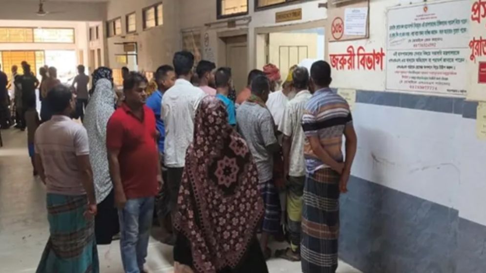One killed, 15 injured in a violent clash between rival villagers in Tangail