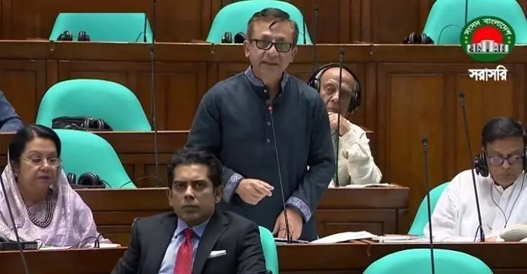 Trade deficit rises by $8b in five years: Commerce Minister