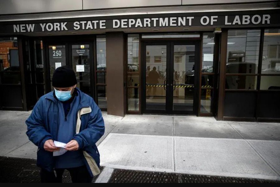 COVID-19: US weekly jobless claims hit 6.6 million