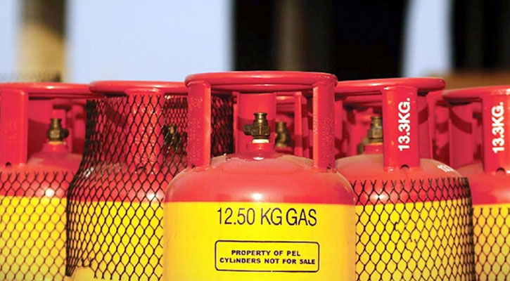 LPG price slashed by Tk 6.33 per kg