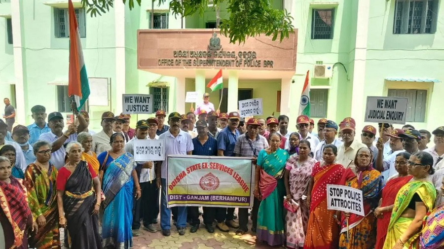 Indians fume over sexual abuse of woman by police