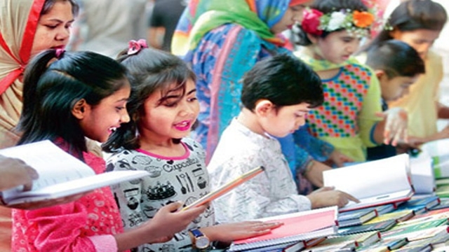 Ekushey book fair becomes vibrant with huge crowds