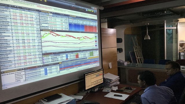 Dhaka bourse sees gain at opening