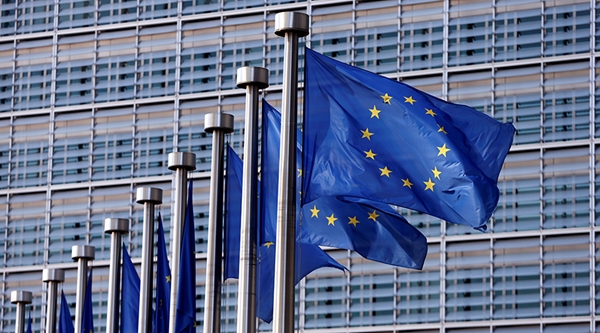 EU provides aid to Padma river erosion victims in Shariatpur