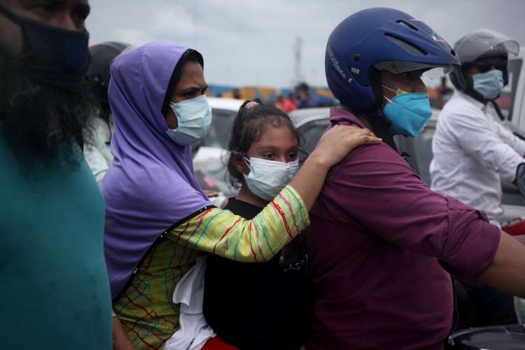 Eid travellers allowed to move in ‘private’ vehicles amid coronavirus crisis