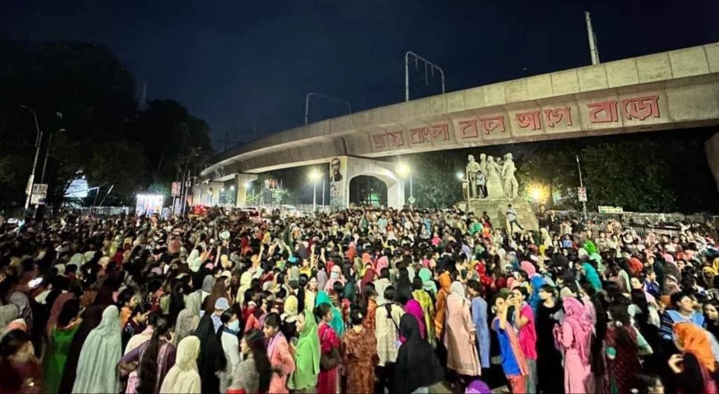 Campuses erupt in late night protests over PM's remarks on quota reform