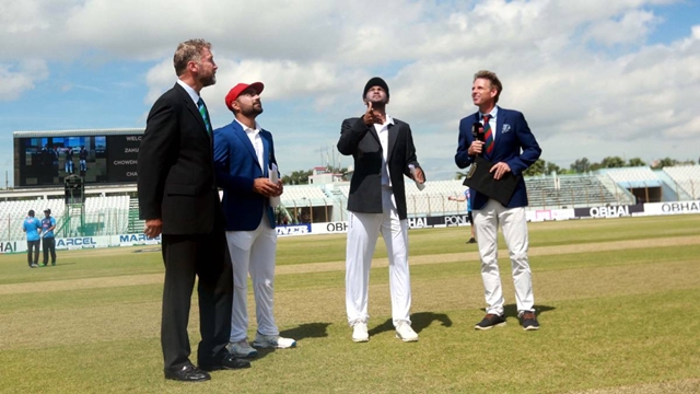 Afghanistan bat first as Bangladesh go with all-spin attack