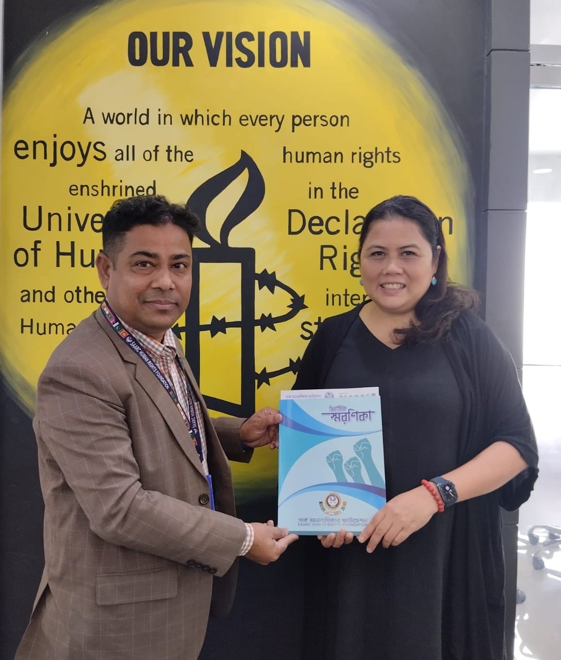 HR Activist Md.Rezaul Karim met with Piyanut Kotsan at Amnesty International Thailand