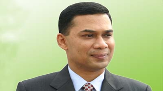 Tarique surrenders Bangladesh nationality: Shahriar