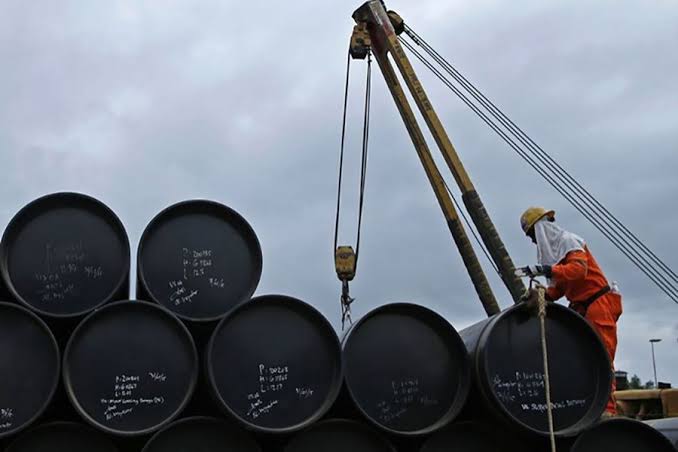 Govt set to slash furnace oil price in local market