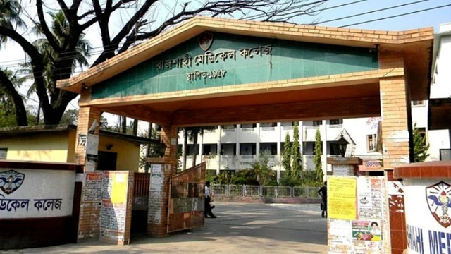 2 RU students die after ‘taking excessive liquor’