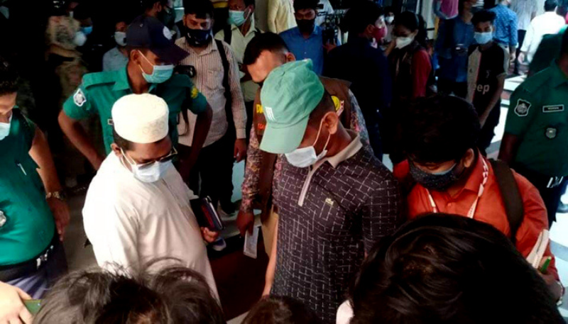 DMP conducts drives on malls against health rules violation